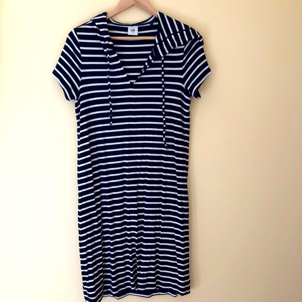 Cabi Dockside Dress striped hooded short style 5409 - size small EUC - Picture 3 of 6